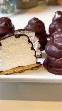 Amazing Tea Cakes #christmasrecipes #teacakes