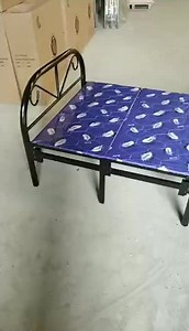 Cheap Factory Metal Single Bed Folding Bed with Matress / Cushion Metal Bed with Many Legs