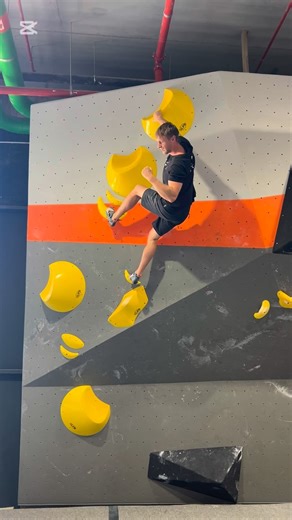 @bloc11.jhb on Instagram: "👀 Beta drop….. This is one of our bounty boulders for the Scarpa competition 🧗‍♀️ The video shows you how it’s done — but the real question is… 👉 can you send it? 💥 Stick the send and you’ll score 2 entries into the SCARPA shoes giveaway 💥 Come and get it 😜 @chasing_peak @123josh.greaves123"