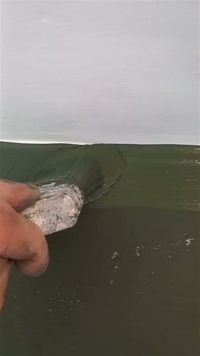 cutting in over uneven ceiling lines #paintingtechniques #spray #decorating