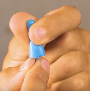 195K views · 395 reactions | Must-Know Tips for Using Personal Protective Equipment! 理了 | 5-Minute Crafts Family | Facebook