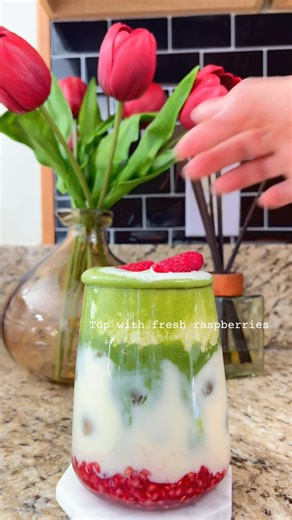 Good Afternoon Folks, Let’s make “ Fresh Raspberry Matcha Ice Latte” With Me #matchagreentealatte