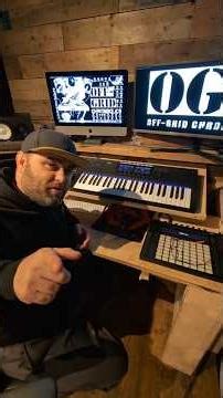 You can now Preorder my new EP. Just type into any search engine - linktr.ee/2shoes