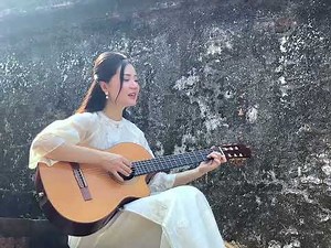 Huế và em- Ngọc Khánh( sáng tác: Nhật Ngân)