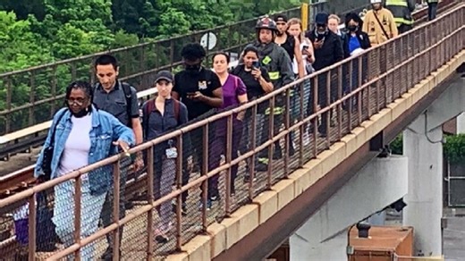 Red Line service restored after person hit by train, 115 passengers evacuated