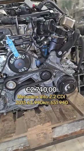 Mercedes Vito or Sprinter 2.2 Cdi 2015 year 63.940km engine code 651 940 , complete engine perfect.
