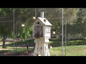 Ferris Wheel Bird Feeder 2