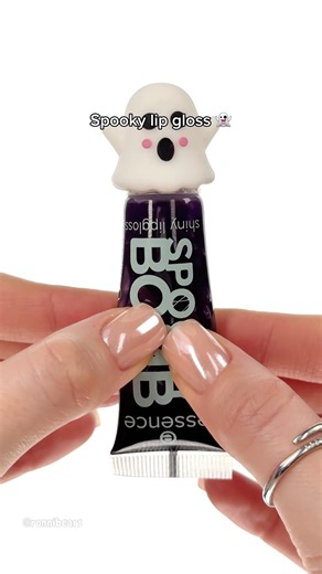 Squishy spooky lip gloss 👻 #spooky #essencecosmetics #lipgloss #juicybomb #makeup #squishy #fyp