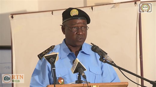 #RTN-#INFO : Cérémonie de lancement des soutenances de mémoires de fin de formation, des commissaires stagiaires de Police promotion 2024. C'était ce lundi 09 février 2026 dans la matinée, à l'Ecole Nationale de Police et de la Formation Permanente. La cérémonie s’est déroulée sous la présidence du Directeur de cet établissement, en présence de plusieurs officiers, venus pour la circonstance. #Mise en ligne : Ibrahim MAYANA OUSMAN #Coordination : Moussa HAMANI | RTN