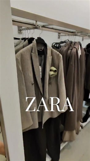 🖤 Nouvelle collection ZARA Femme 2025 — manteaux oversize, robes satinées, jeans sculptants et couleurs bordeaux, camel, noir. Chic, urbaine, abordable. ✨ #ZARA #Mode2025 #LookChic #Tendance #ZaraFrance #FashionTok #OOTD | GuideShopping