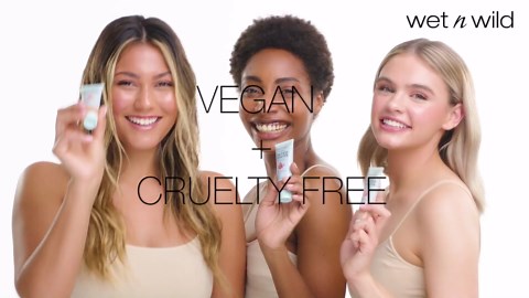 wet n wild Bare Focus Tinted Hydrator Tinted Skin Veil, Lightweight Buildable Coverage with Hyaluronic Acid & Vegan Squalane, Semi-Matte Finish, Cruelty-Free - Light