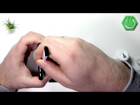 How to clean the charging port (USB-C) of the SAMSUNG Galaxy A22 5G