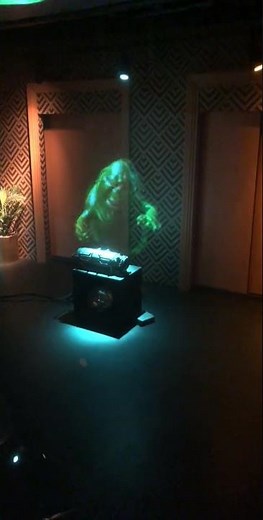 Slimer selfie during Ghostbusters Dimensions VR at Madame Tussauds New York