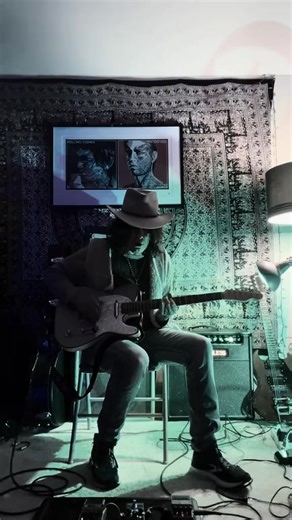 Checking out my new #matchlessamp one of the best boutique amps I’ve ever played through that suites my sound and style well! I have lots of great vintage amps and this can hang with the best and still has its own thing like a great Marshall plexi and the ultimate vox combined. I’m only at 15 watts through channel 1.every note has harmonic overtones and when overdriven if you back the volume down it cleans up well and keeps that chimey top end.thats the true test with a great amp and i havent ev