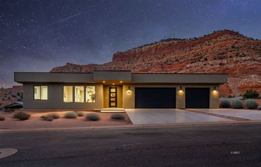 587 E El Valle Dr, Kanab, UT 84741 - MLS 1409253 - Coldwell Banker