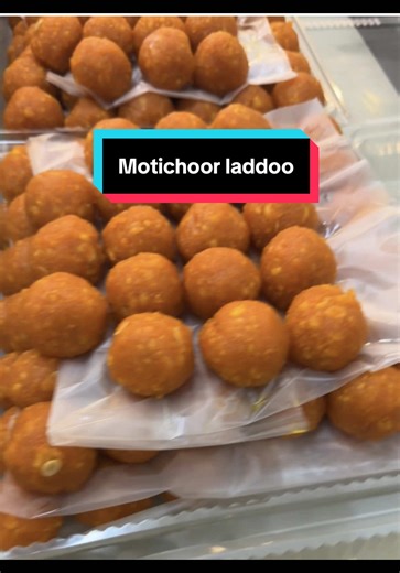 🎉✨ Punjabi Sweets Pre-Order Open Now ! ✨🎉 Motichoor Laddoo 🍬 Original /Pandan Coconut Candy 🍃 Pure Milk Burfi / Milk Kalakand 🍯 Boondi / Mootichoor Laddu / Jangery 🥄 Halwa All types of sweets available - 📦 Pre-order now & make your festival sweeter! 🪔 💛 All freshly made 💛 📲 DM/WA to book today **017 698 0412~ *~* #doorgift #indiansweets #homemadewithlove #laddu #halwa