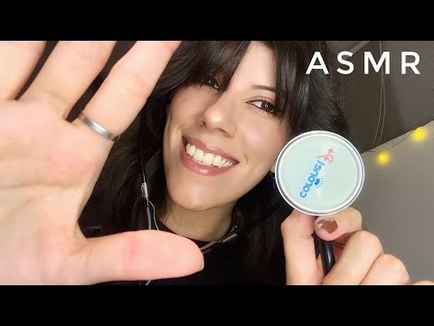 ASMR | DOCTOR ROLEPLAY IN YOUR HOME | REALISTIC Personal Care | Soft Spoken Spanish