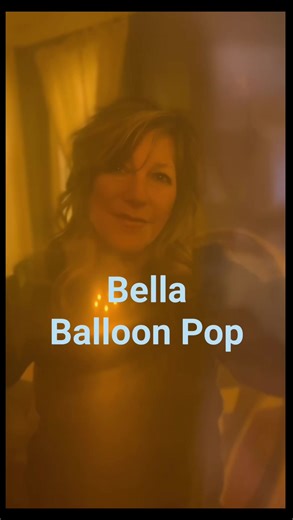 One Of A kind , Hand Pop Balloon Pop Big Orange Balloon ,Love Popping Balloons #BellaBalloonPop #balloonburstingexperts #ASMR #prettywomen #Afterpartyvibes