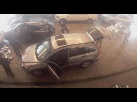Real-Time Carjacking Caught on Tape