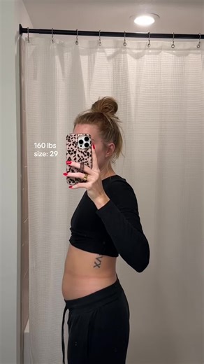 I felt like I had tried everything - yet nothing was actually working. These 9 symptoms were completely running my life: • Constant weight gain • Waking up between 2-4 AM • Brain fog • Feeling frustrated and overwhelmed • Weight gain in my face and stomach • Exhaustion no matter how much I slept • Racing or anxious thoughts • Struggling to lose weight • Constant bloating and inflammation Honestly, I just wanted to feel like myself again. No matter what I tried, I still felt stuck and not myself…