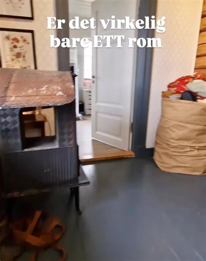 Svaksynt influencer av livsglede on Instagram: "Fint å bruke litt tid denne første dagen i det nye året til å se gjennom hva man har opplevd i det som er over. Pleier du å gjøre det ? God følelse av at det har da jammen skjedd litt av hvert! Her er 12 høydepunkter fra årets måneder jeg vil mimre over: Januar: Nydelig, kaldt vintervær og mange turer ute, men husker godt forrige vinters vonde øye. Februar: kaos i hele huset fordi vi pusser opp ETT rom, treningsrommet. Det har blitt brukt nesten da