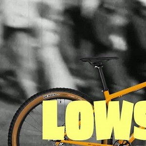 𝚂𝚞𝚛𝚕𝚢 𝙱𝚒𝚔𝚎𝚜 on Instagram: "Lowside, the bike that gets you across town for a quick rip on singletrack, then over to the bar for a night out is back with a fresh new color, Dream Tangerine, and is once again rolling on 27.5 wheels. Head on over to the link in our bio for all the steely details. ⁠ ⁠ #surlylowside #lowside #onefuckingspeed #singlespeedmountainbike #steelisreal #bikelife #bikestagram"