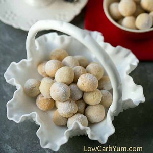 Italian Almond Macaroons - Gluten Free