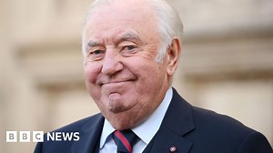 Jimmy Tarbuck: Comedian reveals prostate cancer diagnosis