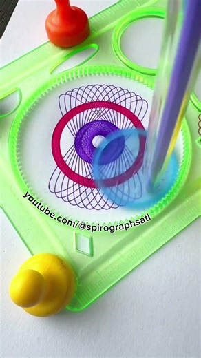 This Pattern Rewinds Itself 🌀 #spirograph #shorts #patternart #satisfying