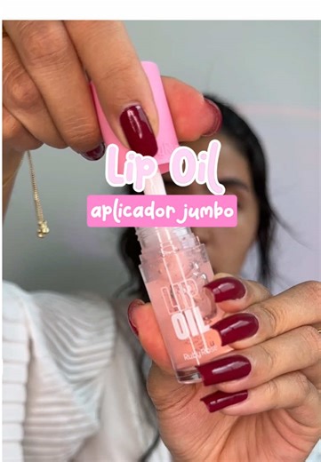 Ya vieron el nuevo lanzamiento de @Ruby Rose Colombia 😍💗 LIP OIL con APLICADOR JUMBO 🤩 . #productoviral #review #maquillaje #casadelosfamososcolombia #maquillajecolombiano