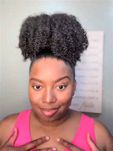 This came out sooo cute. Would you try this? 😻 A quick style to try this summer using an 18 inches Water Jerry Curly Drawstring Ponytail #drawstringponytail #naturalhair#curlsqueen #curlyhair #naturalhair