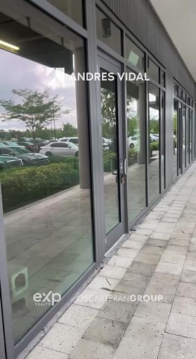 Amplio local en Doral disponible para emprendedores