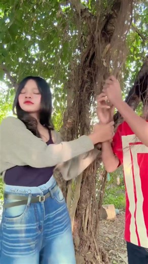 Wrong Pull 😳 | Funny Prank Gone Wrong 😂 #WrongPull#WrongPullPrank#FunnyPrank#PrankGoneWrong