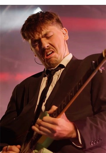 Bring back long guitar solos! Full video on our YouTube #band #livemusic #guitar #guitarsolo #indie