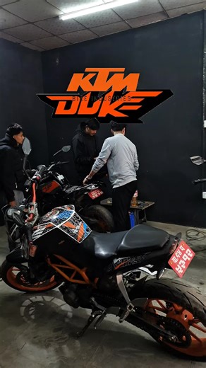 Premium Motorcycle Wraps in Bhaktapur