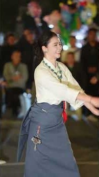 Yongji, the Tibetan dance goddess, the most beautiful smile