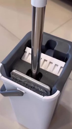 Effortless mopping—compact and easy to clean. Get yours now and leave your kitchen spotless!