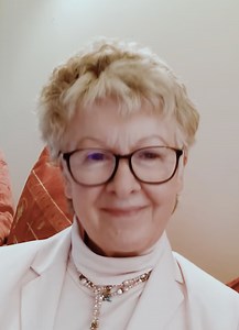 Pam Gregory: Her Sunday Night Meditation & the Importance of Grounding At This Time