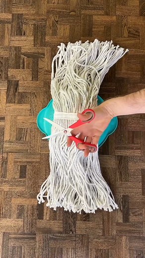 134K views · 428 reactions | DIY baby costumes are so perfect!   Wes & Alison share helpful DIY craft tutorials for fun baby halloween costumes. This original video was produced by Network Media, Wes and Alison. | Life According to Us | Facebook