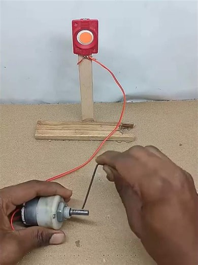 Make your own free electricity at home! Click the link in our channel for full plans.