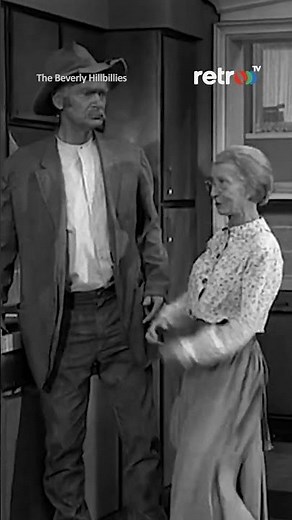 Elly May on a motorcycle (The Beverly Hillbillies) 🤣 #funny #classictv #thebeverlyhillbillies