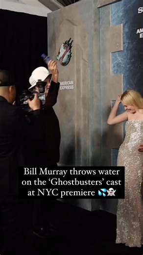 Bill Murray threw water on his ‘Ghostbusters: Frozen Empire’ cast mates at the New York City premiere. 😅 (🎥: Getty) #BillMurray #Ghostbusters #GhostbustersFrozenEmpire #MckennaGrace #CarrieCoon #FinnWolfhard #CelesteOConnor #EmilyAlynLind #LoganKim | etalk