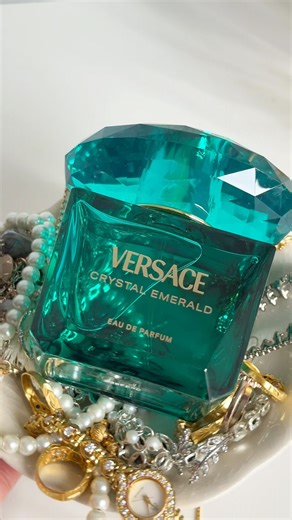 #versace new perfume full review on my Instagram #perfumereview #new #viral