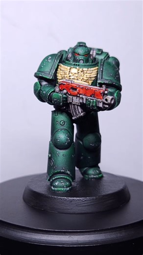 Alchemist Models on Instagram: "Quick and simple Dark Angels speedpaint method! . Full annotated tutorial and guide with paints and methods used can be found on my Patreon. . #warhammer40k #minipainting #speedpaint #darkangels"