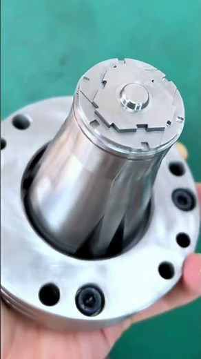Collapsible Core Technology for Complex Injection Molding