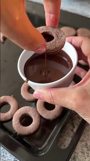 Chocolate Caramel Sandwich Cookies 🤤