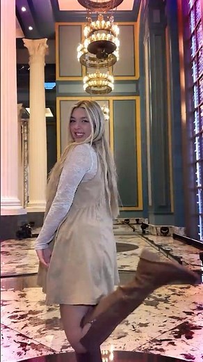 Campus tour, but make it #IDOL ⭐ Our final auditions are TONIGHT!