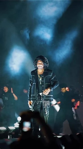 Titus Photography on Instagram: "Here’s a powerful clip of Vedan performing his hit Tamil track “Rekka Rekka” from Bison at the Vetta concert. His raw energy and crowd vibe are unmatched! 🎤✨ #vedan #RekkaRekka #bisonmovie #tamilmusic #dubaiconcert #vettaconcert #tamilrap #liveperformance #tamilreels #musıcreels #kollywoodmusic #malayalam"