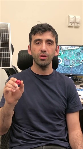 Loko GPS Pet Wars: Puppy Energy vs Cat Attitude! #lokogps