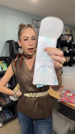 SoCo Studio Period Pads on Instagram: "Changing your pad in public is easy #clothpads #womanowned #handmade #smallbusiness"